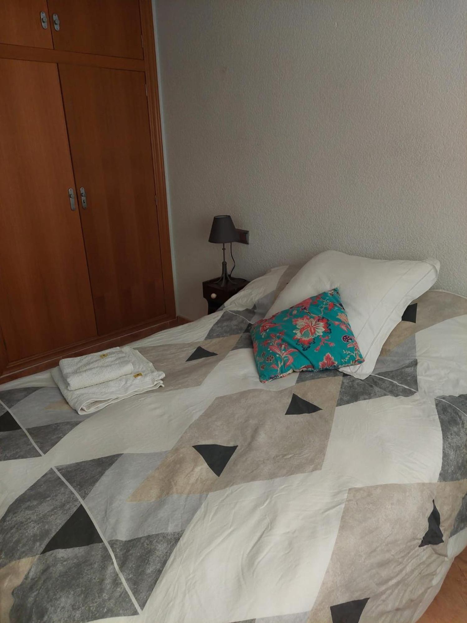 Apartamento En Alicante, Plaza De Espana, Zona Mercado, Aa Экстерьер фото